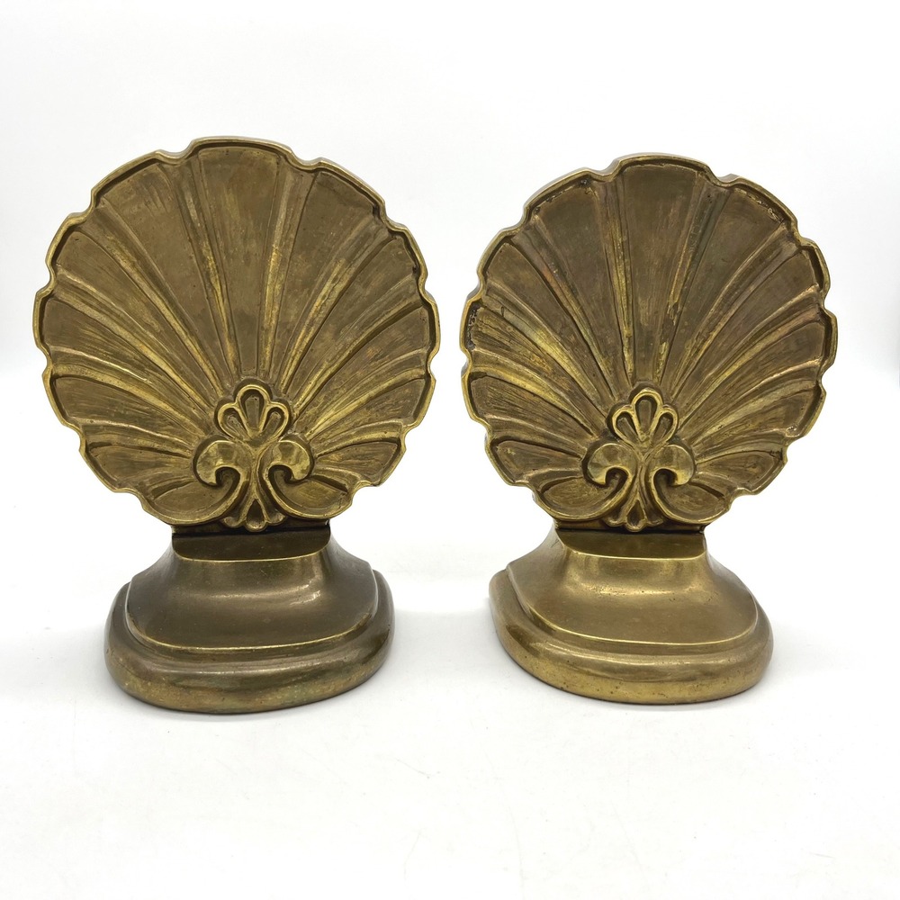 Vintage Solid Brass Scallop Shell Bookends Pair Gold Coastal Decor 5.5 Inch - Picture 3 of 9